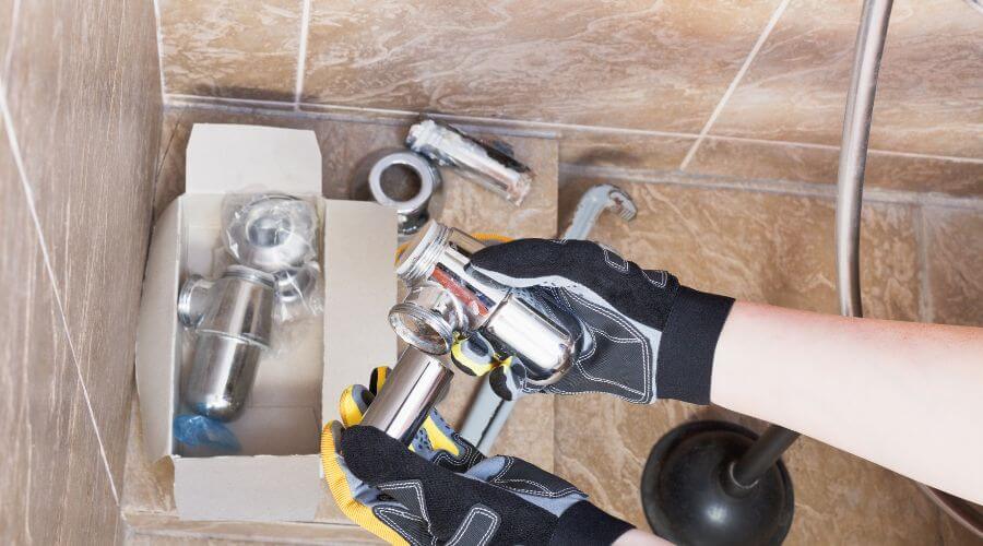 Professional gutter cleaning in Charleston, AR